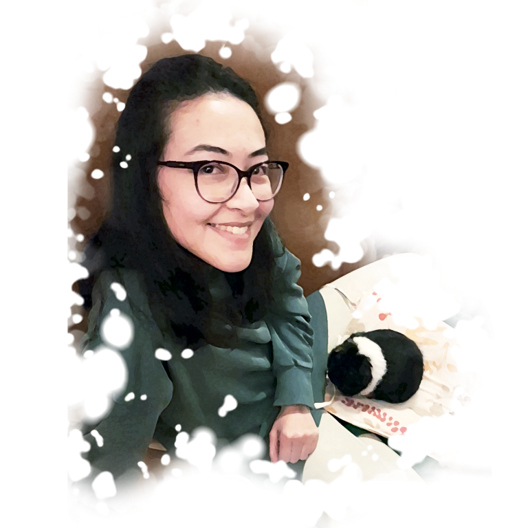 Künstlerin Tanja mit ihrem Meerschweinchen Tinki